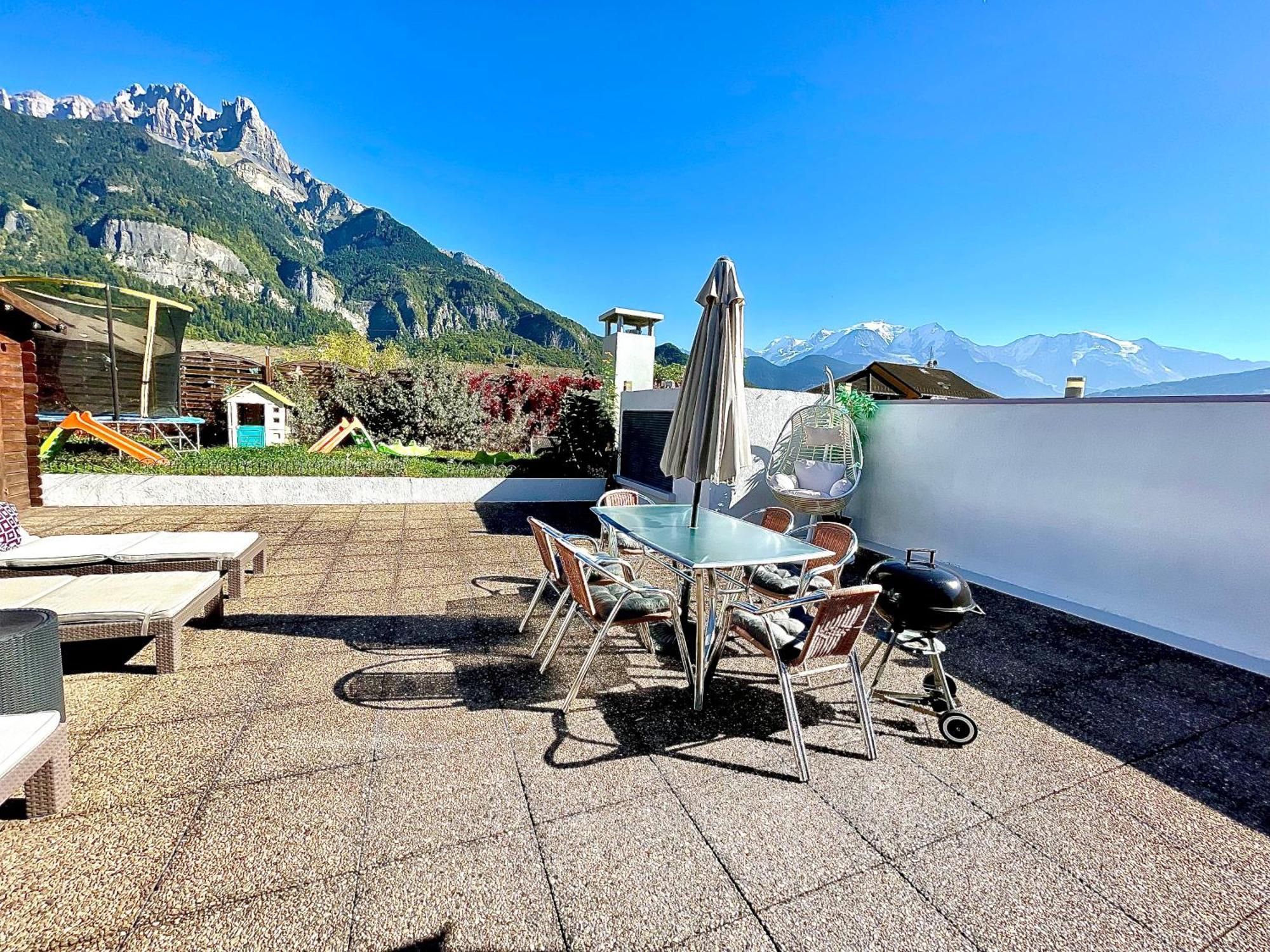 Rooftop 1 - Jacuzzi privé au pied du Monte-blanco Sallanches Extérieur photo
