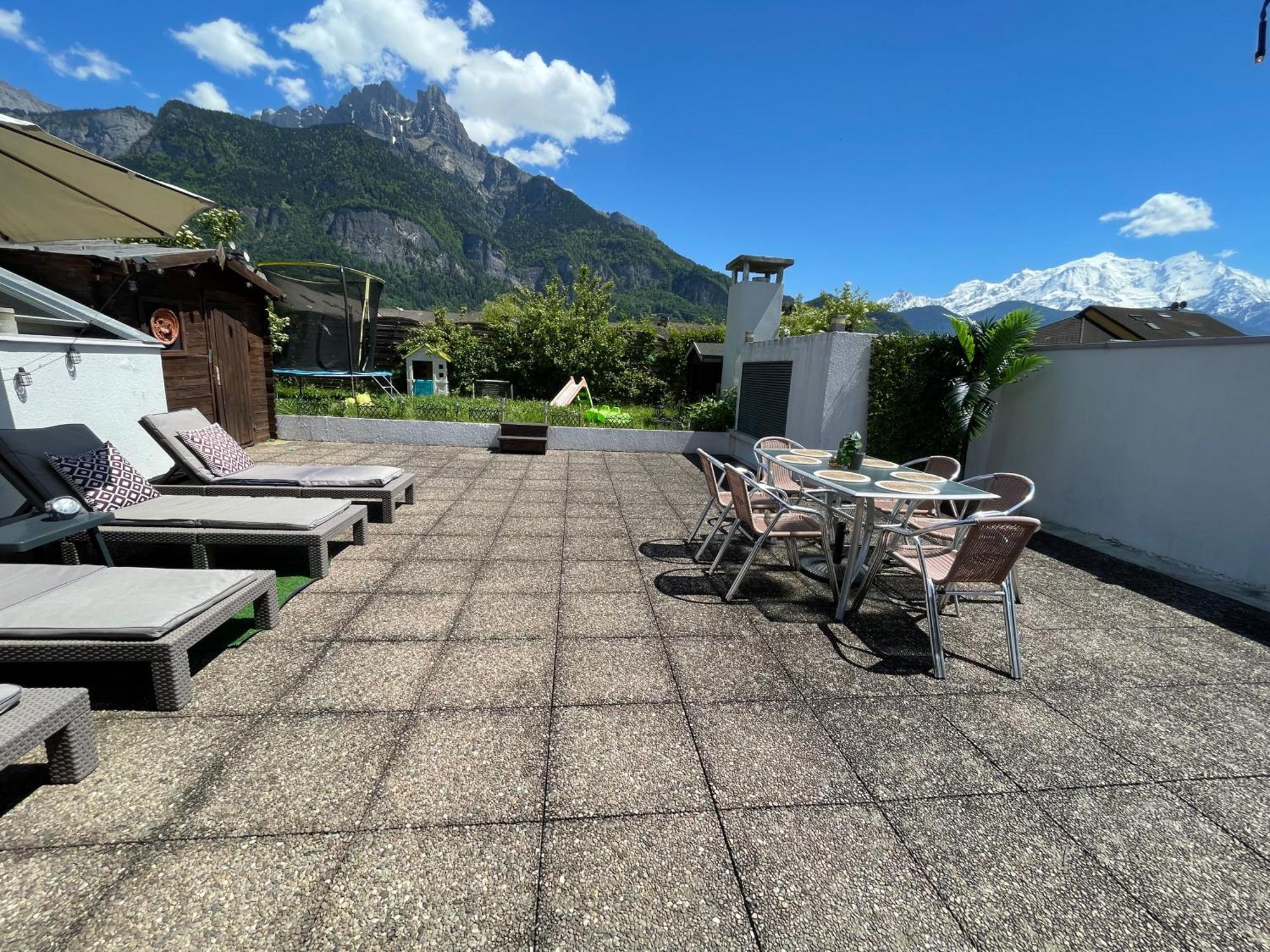 Rooftop 1 - Jacuzzi privé au pied du Monte-blanco Sallanches Extérieur photo