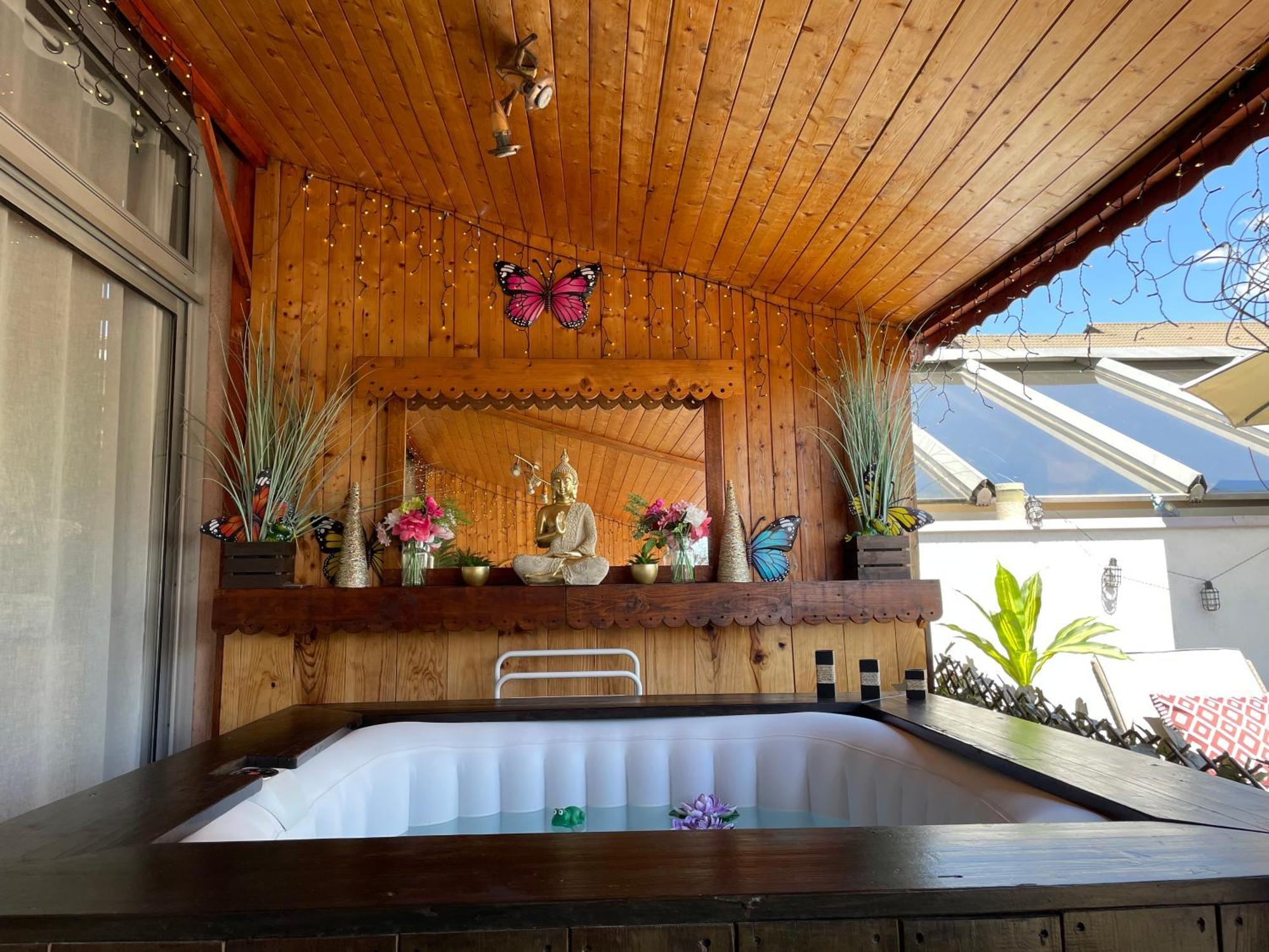 Rooftop 1 - Jacuzzi privé au pied du Monte-blanco Sallanches Extérieur photo