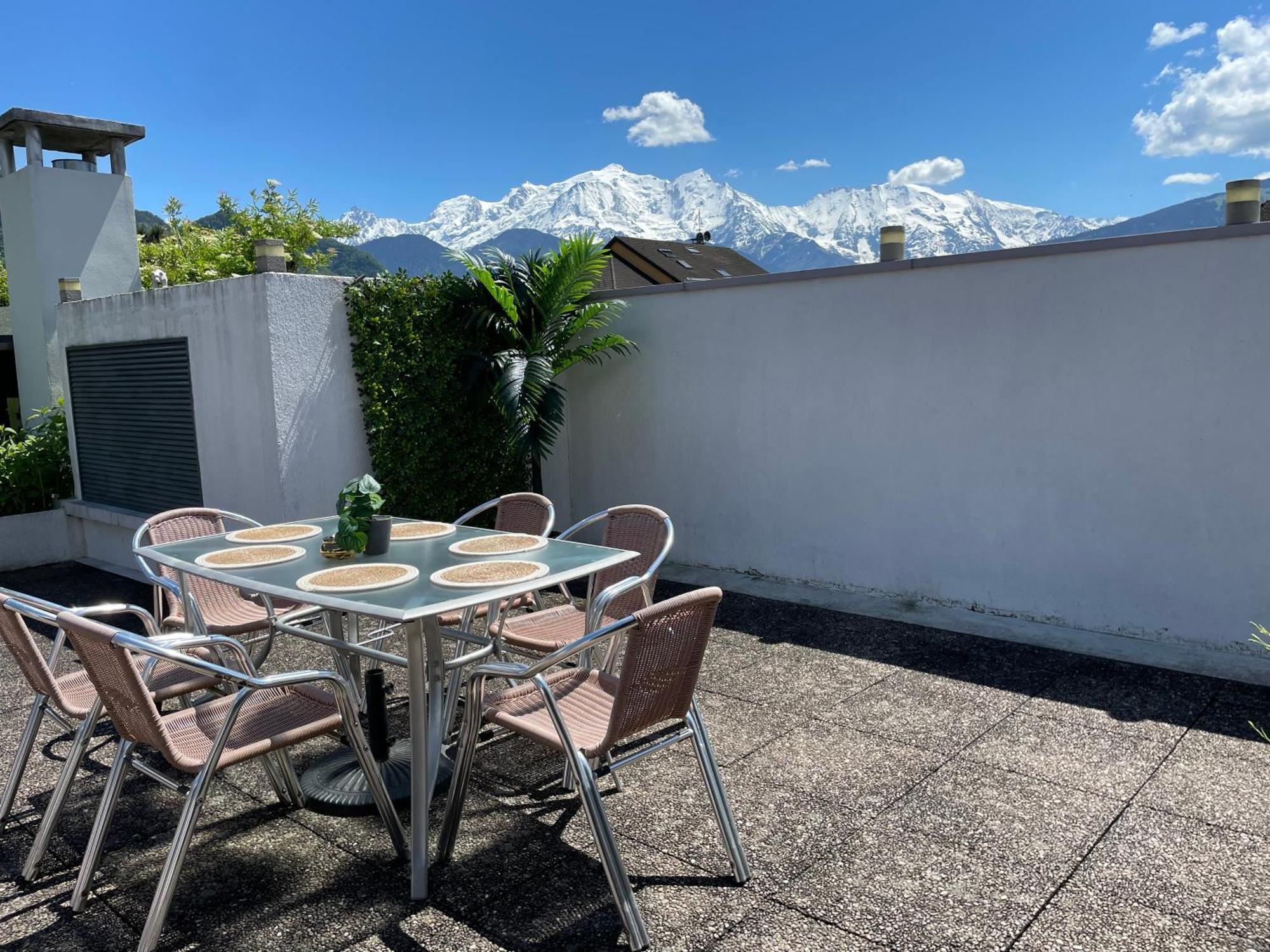 Rooftop 1 - Jacuzzi privé au pied du Monte-blanco Sallanches Extérieur photo